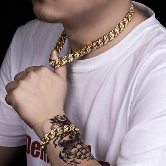 Miami Men's Cuban Link Chain Gold Plated Bling 8.5 Inch Length - Picture 1 of 6